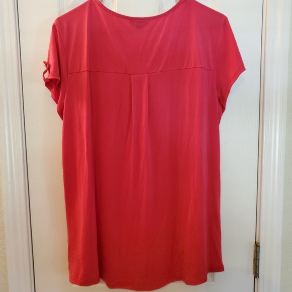 🛍️2/$20 — 3 Roz & Ali Tops Bundle - Picture 4 of 6